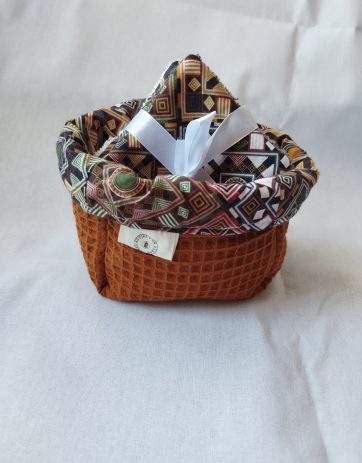 Cesta-toallitas-ecologicas-marron-cuadros-2